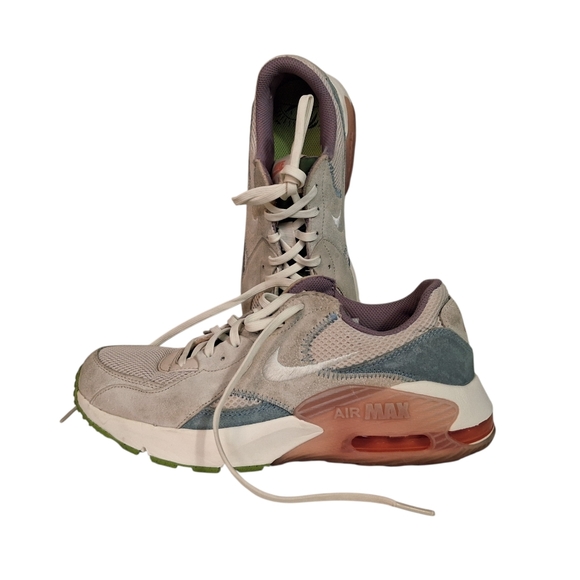 Nike Shoes - Nike Air Max Women’s Size 8 Pastel Multi Suede Mesh Sneakers